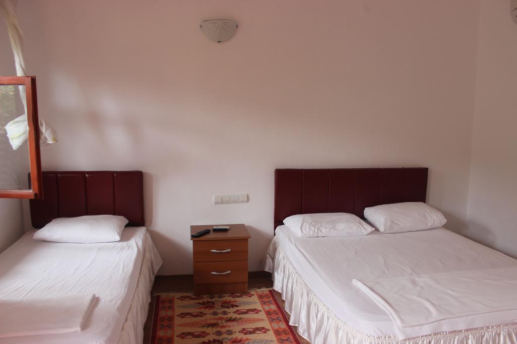 Alibaba Pension Çıralı Habitación foto